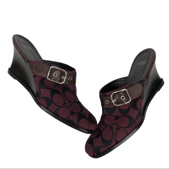 COACH Signature Monogram Canva Burgundy/wine Logo textile Bethany Wedge Mules 7 - Picture 1 of 16
